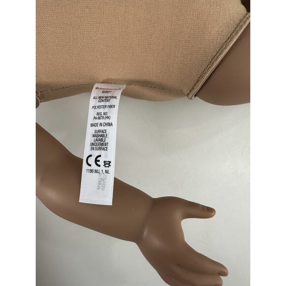 American Girl Truly Me Doll – Green Eyes – Brown Curly Hair 18" Medium Tan Skin - Picture 4 of 16